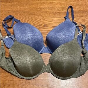 ♥️♥️ Victoria's Secret Uplift Semi-Demi Bras Blue and Green Bra Set (34DD)